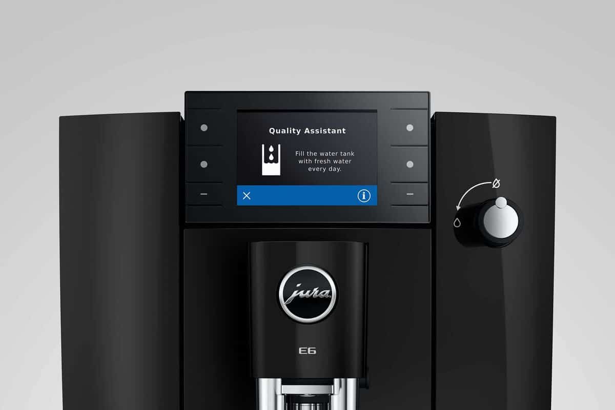 Kleurendisplay van de E6 Piano Black
