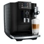 Latte macchiato uit de E8 Piano Black